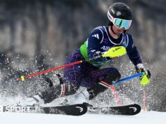 Paraolimpíadas de inverno de 2026: Neil Simpson e o guia Rob Poth conquistam a prata combinada alpina.