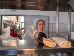 Transformar desperdício alimentar em alimento para os sem-abrigo