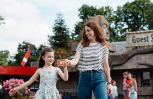 14 maneiras de presentear sua mãe neste Dia das Mães sem gastar uma fortuna em uma escapadela mágica e de safári com a família