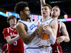 Eric Freeny traz resistência ao basquete da UCLA