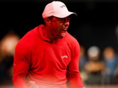 Tiger Woods lança míssil na frente de Jason Kelce e Travis Kelce após intenso momento TGL