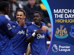 Pickford e Barry Heroux valeram ao Everton uma vitória tardia em Newcastle.