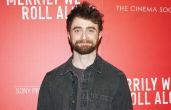 Daniel Radcliffe pedirá permissão ao público da Broadway