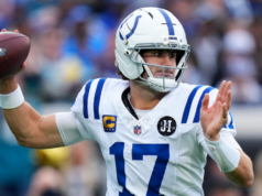 Os Colts estão colocando uma etiqueta de transferência em Daniel Jones enquanto buscam um acordo de vários anos