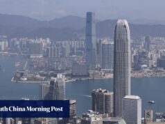 Proprietários de pequenos escritórios em Hong Kong recorrem a albergues estudantis e de coworking para sobreviver.