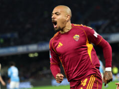 Quatro jogadores holandeses começaram na Liga Europa, com o italiano juntando-se a Malen e Rensch.