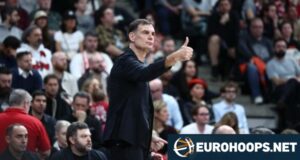 Bartzokas: “Vencemos o Panathinaikos e o Paris sem Vezenkov e Walkap. Obrigado pela nossa (profunda) escalação.”