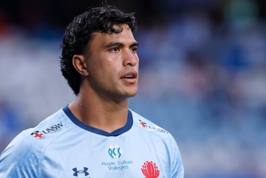 Os Waratahs lançaram uma investigação sobre o centro de US$ 1,6 milhão que perderá metade da temporada