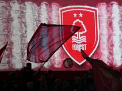 Capitão do Fulham, Tom Cairney, admite transferência do Nottingham Forest