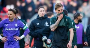 O Feyenoord não beneficiou dos erros do adversário e perdeu sem dar hipóteses ao FC Twente.