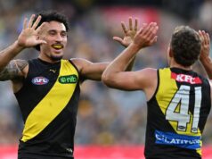 Tigers apoiam Lefau, nome inicial dos Dockers