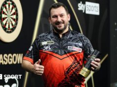 Dardos da Premier League: Jonny Clayton olha para a final do País de Gales em Cardiff