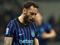 Inter não descarta completamente a venda de Calhanoglu