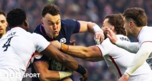 Escócia: Jack Dempsey está de volta à convocação para a partida contra a França.