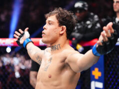 É a temporada de retorno dos Fighting Idiots.