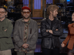 Ashley Padilla e Ryan Gosling experimentam cena de chuva de ‘The Notebook’