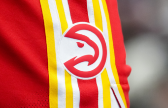 Os Hawks não cancelarão o evento ‘Magic City’, apesar do apelo de Luke Kornet ao público