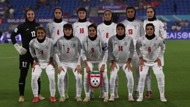 iran-womens-soccer-2.jpg