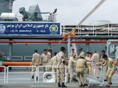 O motor de um navio iraniano quebrou no mar dias depois que um submarino dos EUA afundou outro navio