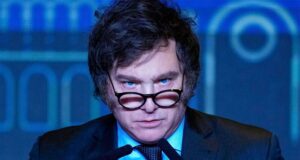 Explosão como estratégia, um erro grave de Miley