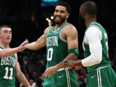 A estrela do Celtics, Jayson Tatum, quase conseguiu o triplo-duplo em uma recuperação impressionante da lesão no tendão de Aquiles