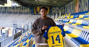 É oficial: Jean-Paul Boëtius retorna ao campo holandês no RKC.