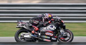 O que é o duto F inspirado na Aprilia F1 e como funciona?