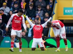 O Arsenal sofreu um golpe para eliminar o humilde Mansfield Town, mas ainda está na corrida e indo com tudo