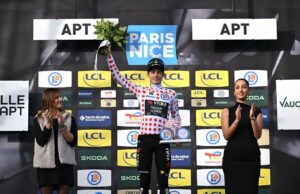 ‘Eu tenho minhas calças de inverno’ – o líder do Paris-Nice, Jonas Wingegaard, pronto para o mau tempo no sábado. Mas enfatiza as prioridades de segurança.