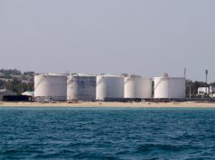 Um analista diz que o ataque ao terminal de exportação iraniano pode levar ao aumento dos preços do petróleo