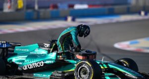 Os pilotos da Aston Martin F1 estão limitados a 25 voltas para evitar danos nos nervos