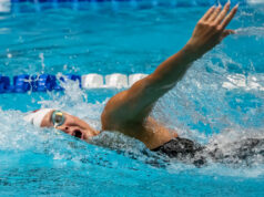 Liberty Clark, de Indiana, atinge 1: 39,70, número 3 de todos os tempos em 200 livres