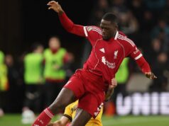 O Liverpool intensificou a corrida para contratar o zagueiro da Juventus em meio à incerteza de Connett