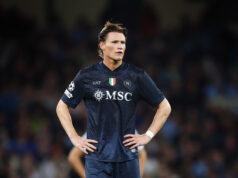 Napoli estuda extensão de McTominay para tirar dúvidas