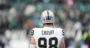 Ravens desiste da negociação de Maxx Crosby depois de concordar em enviar duas escolhas de primeira rodada para Raiders