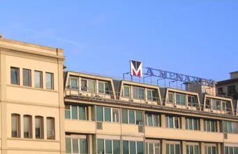 Menarini, com sede em Florença, reporta receitas de 4,9 mil milhões de euros em 2025