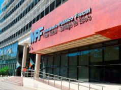 Eles emitiram uma prisão preventiva para o suspeito de assassinato Alejandro Ordonez no bairro Centenário.