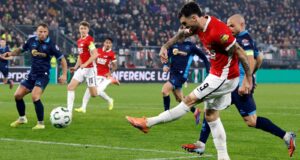 O West Ham agora teme ser sequestrado pelo Leeds no início da corrida para contratar Troy Parrott