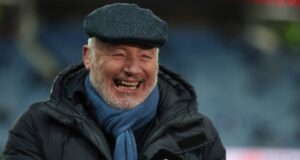 Ellie McQuist diz que o Celtic pode contratar Roberto Martinez, apesar do interesse do Man United