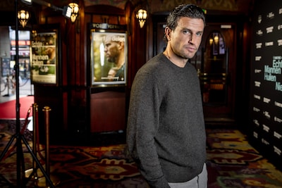 nederland-amsterdam-2-maart-2026-oud-voetballer-daryl-janmaat-in-tuschinski-theater-n-a-v-documentai.jpeg