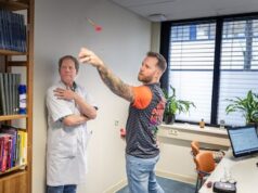 A doença do dardo é contagiosa? Profdarter (35) chora no palco: ‘Darterito não está entre as orelhas’