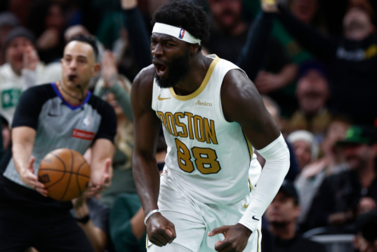 Como a temporada de estreia de Neemias Queta ajudou a tornar os Celtics favoritos no Leste