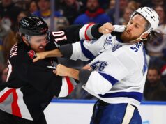 Os Lightning Sabres combinaram 15 gols em 102 minutos de penalidade.