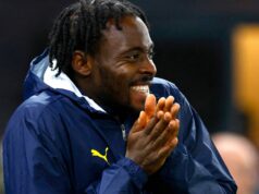 Davies teve que deixar a estrela de Birmingham