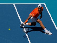 Como foi seu recorde contra os 10 melhores jogadores?