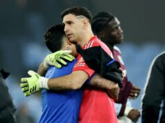 o incrível gol anulado contra o Aston Villa, a vitória do Chelsea com Enzo Fernández magistral e o Arsenal escapando do City