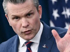 À medida que a guerra se intensifica no Irã, Hegseth proíbe fotógrafos do Pentágono