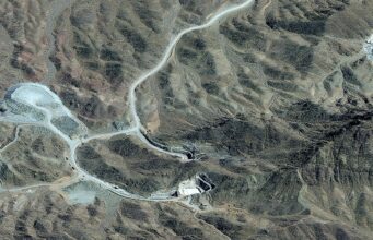 Trump diz que o Irã está construindo uma instalação nuclear mais profunda, protegida por granito