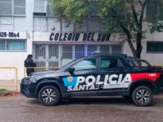 Aulas foram suspensas em escola por causa de bandeira com ameaça da máfia