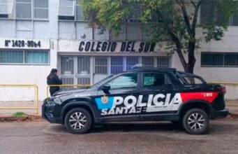 Aulas foram suspensas em escola por causa de bandeira com ameaça da máfia